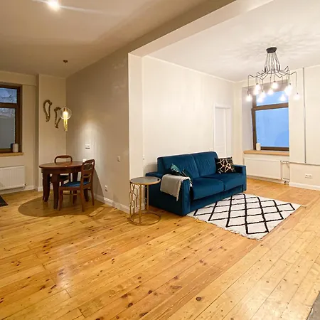 Old Riga, Next To Doma Square, 1br Apartment Riga